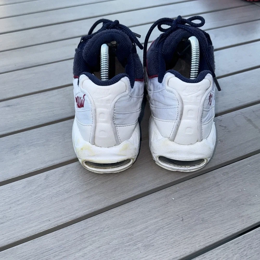 Nike Air Max 95 LX‎ White/Blackened Blue-Red Crush US Women 9 AA1103-100